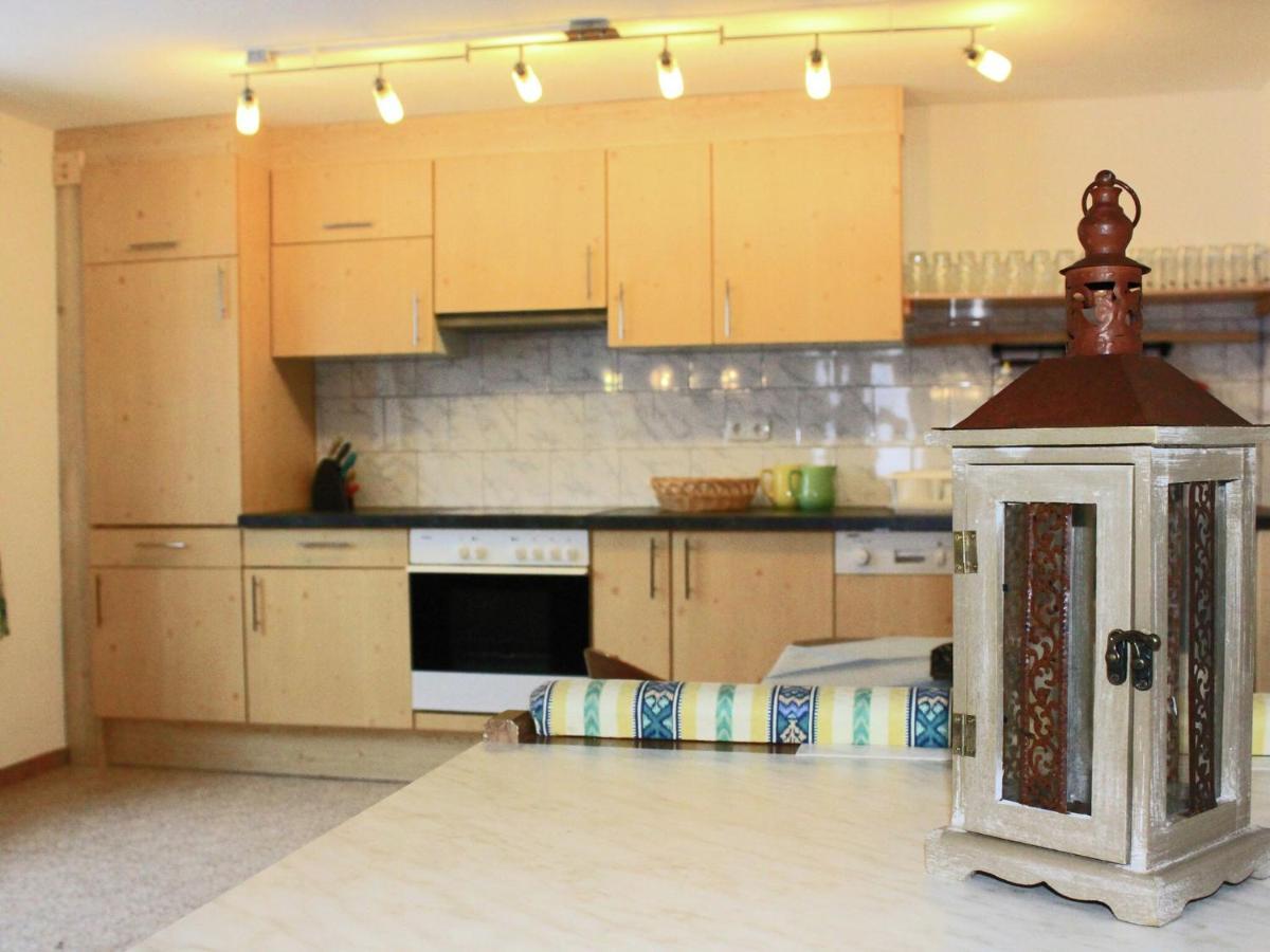 Spacious Holiday Home In Kappl With Terrace ภายนอก รูปภาพ
